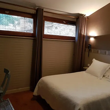 Monhotel Serrières
